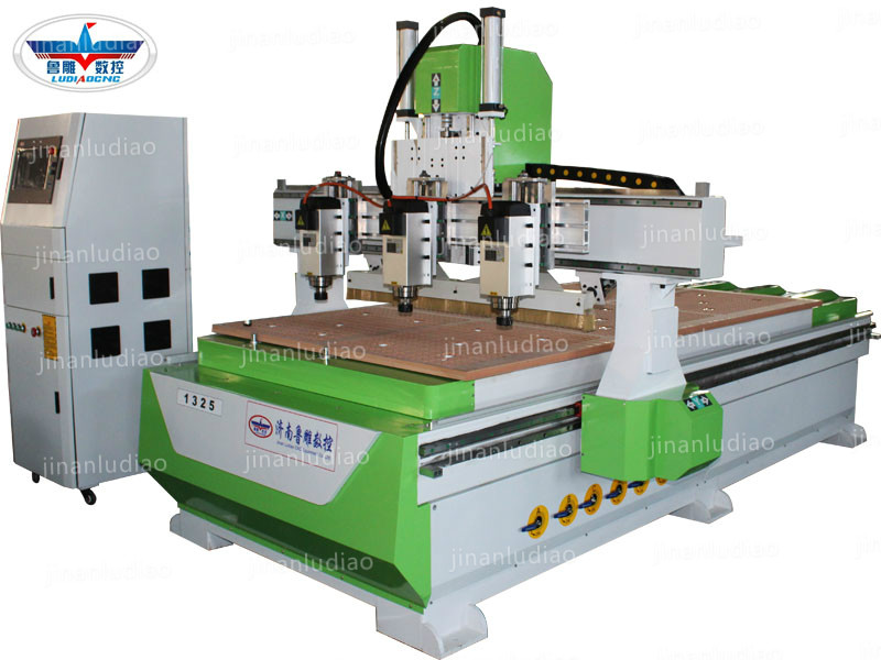 LD1325一拖三浮雕雕刻機 LD1325一拖三浮雕雕刻機