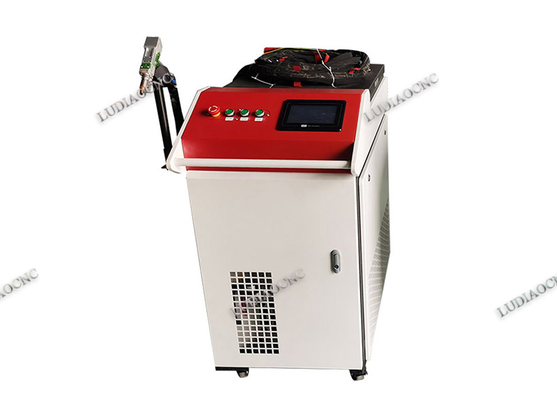 新款激光焊接機01 /upload/2022-07-23/352e0981b64dbb5f7ffdf08e7301065e.jpg