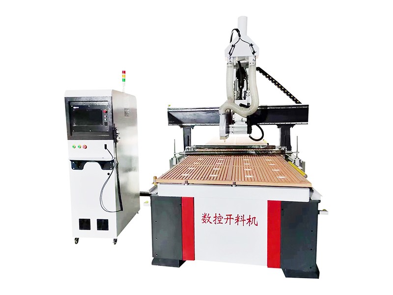 LD-1330大鋸片數控開料機 LD-1330大鋸片數控開料機