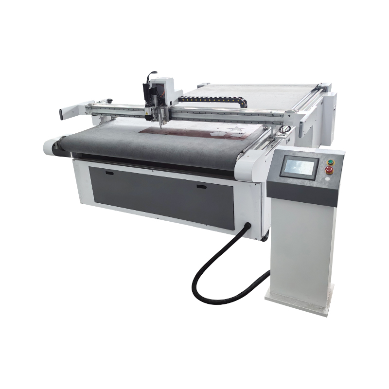 全自動(dòng)裁剪機(jī)PVC膜自動(dòng)裁切機(jī) 圓刀裁切一體機(jī) 全自動(dòng)裁剪機(jī)PVC膜自動(dòng)裁切機(jī) 圓刀裁切一體機(jī)