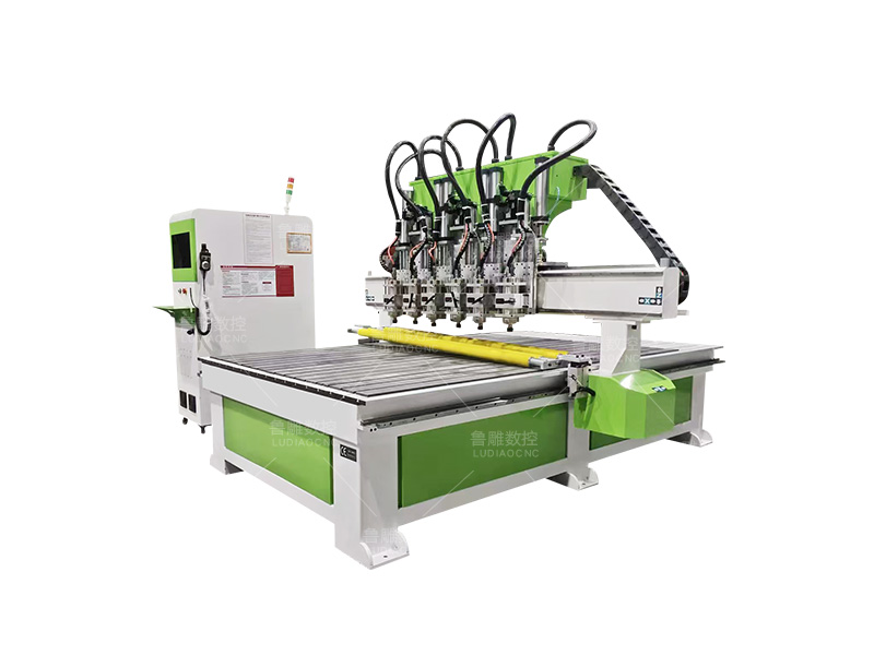 1625三頭雙工序雕刻機(jī) 1625三頭雙工序雕刻機(jī)